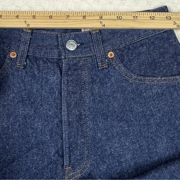 Vintage 80s 90s Levis 501 Jeans Button Fly Womens 9 High Rise Frayed Raw Hem USA - Picture 9 of 12